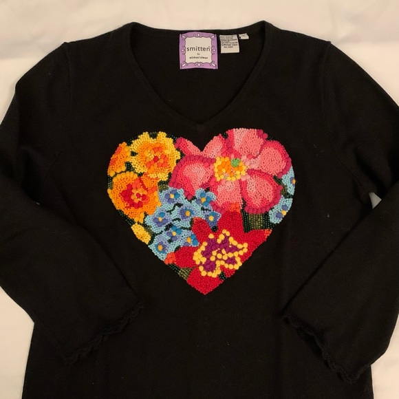 Smitten by Michael Simon heart sweater….EUC! - Picture 1 of 7